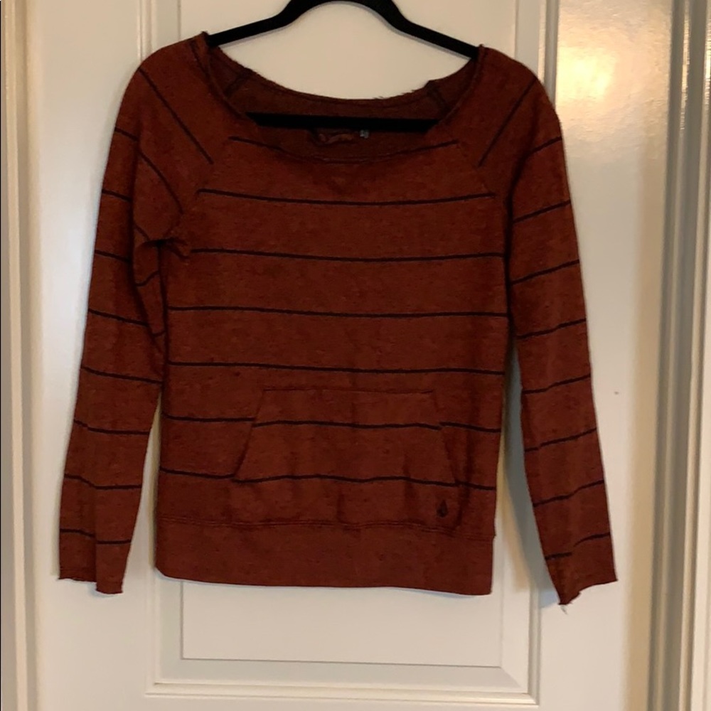 Volcom sweater